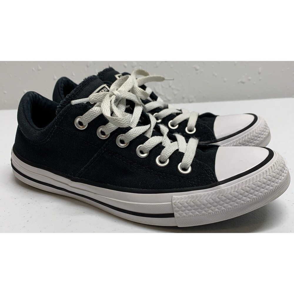 Converse CHUCK TAYLOR All Star Low Top Womens 8 Canvas Sneaker Classic Shoes